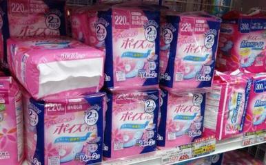 90后大学男生卖卫生巾 从尴尬创业到得意收官的个人卫生用品销售之路